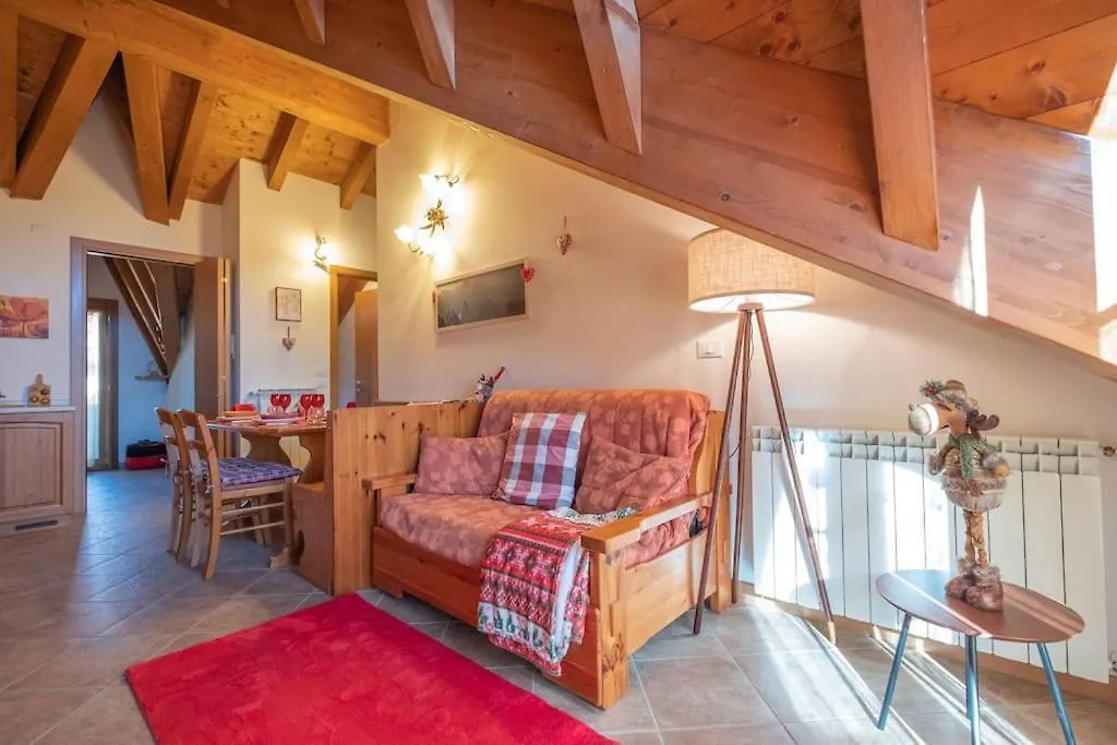 Happy Guest Apartments - Alpin Chalet Borno Italien